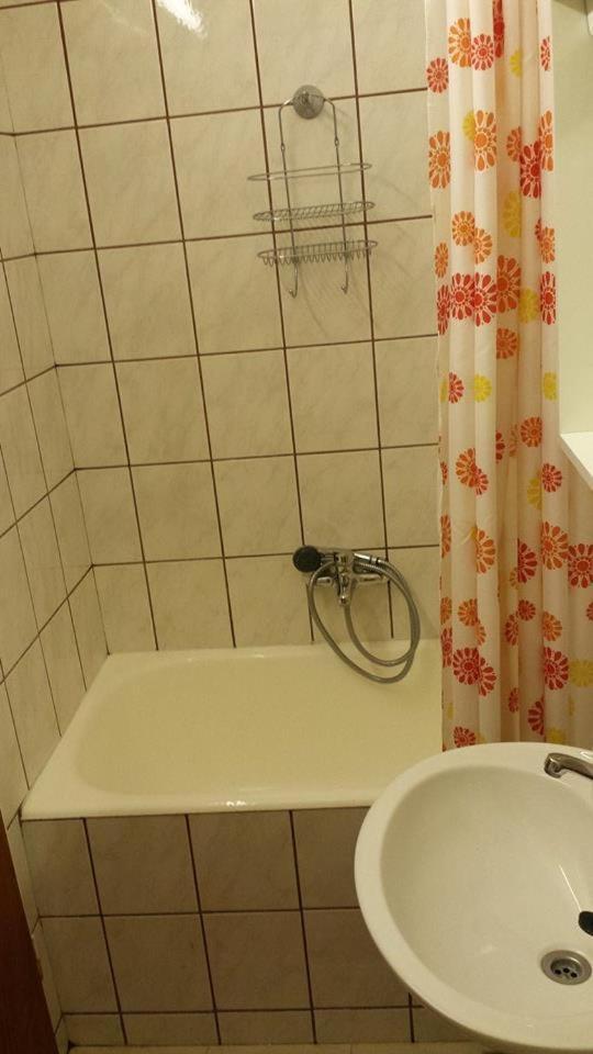 Apartments Lima Lazaneo Jelsa  Ngoại thất bức ảnh