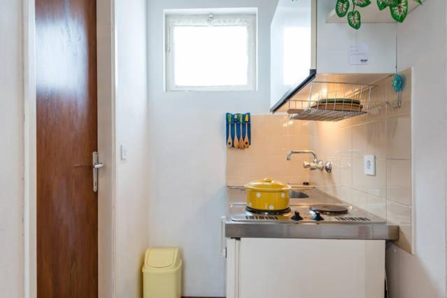 Apartments Lima Lazaneo Jelsa  Ngoại thất bức ảnh