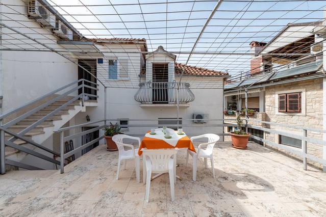Apartments Lima Lazaneo Jelsa  Ngoại thất bức ảnh