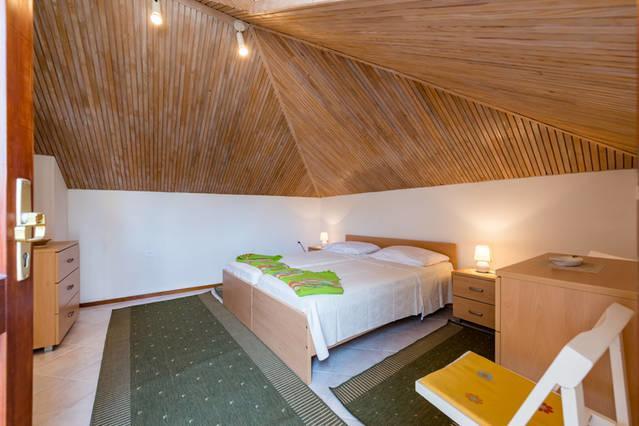 Apartments Lima Lazaneo Jelsa  Ngoại thất bức ảnh